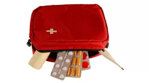 Farmaci in vacanza: cosa mettere in valigia - VediamociChiara