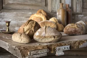 Pane bianco o pane nero? Vediamoli meglio - VediamociChiara