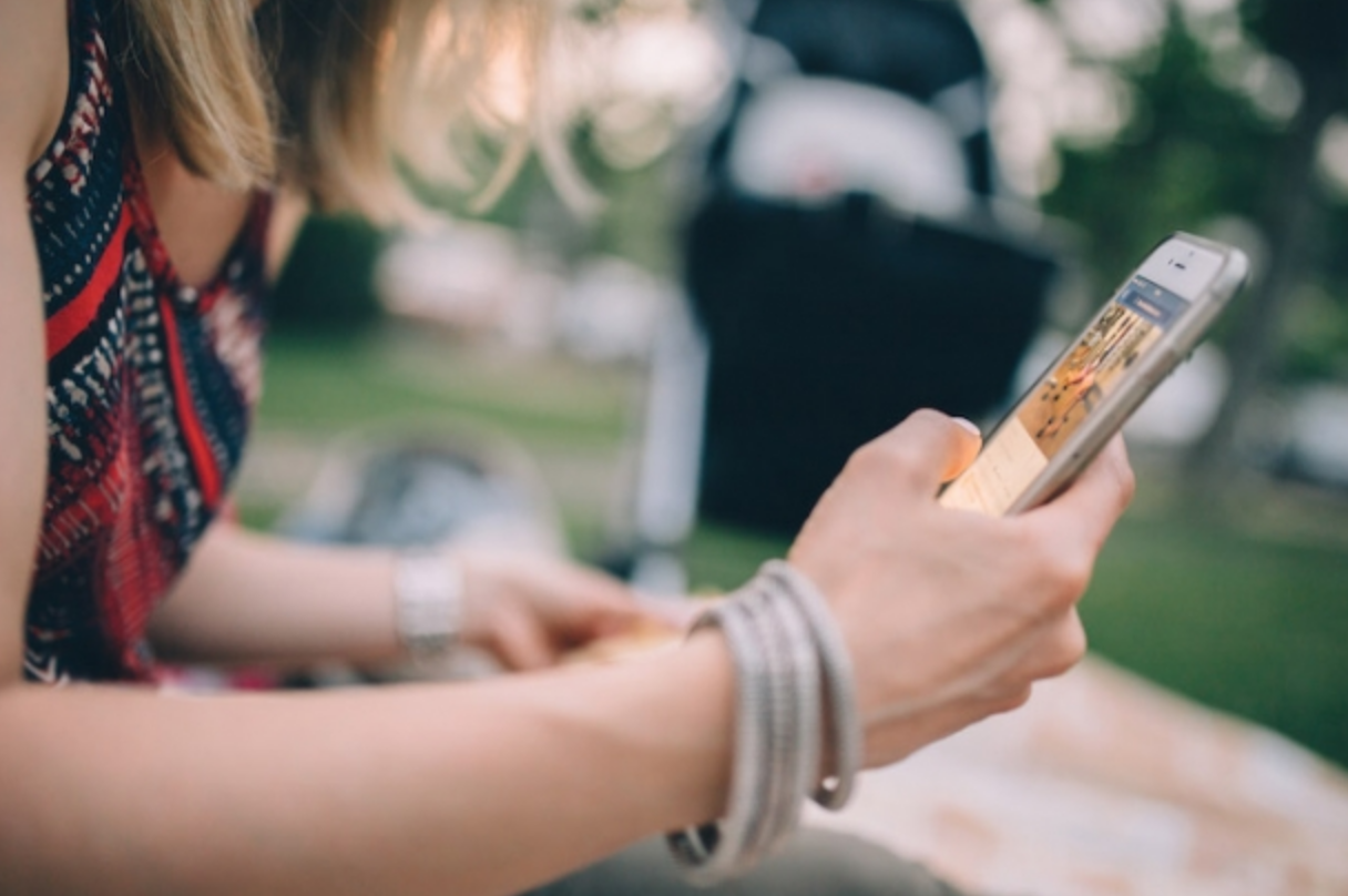 Social Obsession - Siamo tutti Dipendenti dai profili in Rete?